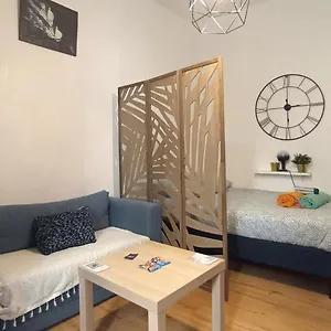 Appartement Studio Aux Pieds De Notre Dame De La Garde, Marseille