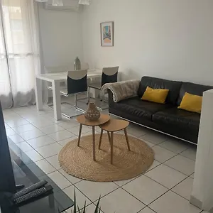 Appartement T3 Proche Metro -draps Et Serviettes Inclus, Marseille